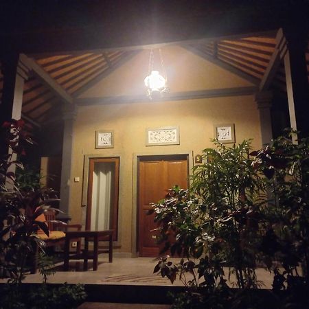 Tirta Bali Homestay Пемутеран Экстерьер фото